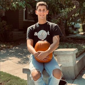 Meet your Posher, Ryan